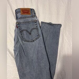 Levi’s wedgie straight jeans